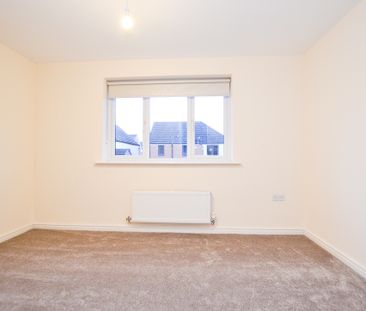 Iveston Avenue, Newcastle Great Park, Newcastle Upon Tyne - Photo 4