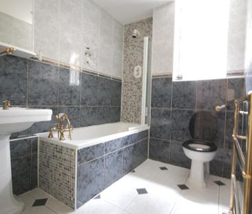 4 bedroom townhouse to rent - Photo 4
