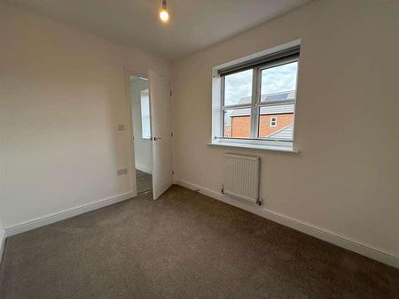 Rivington Park, Bolton, BL6 - Photo 3