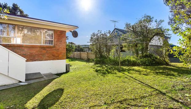 2 Bedrooms - Red Beach - Photo 1