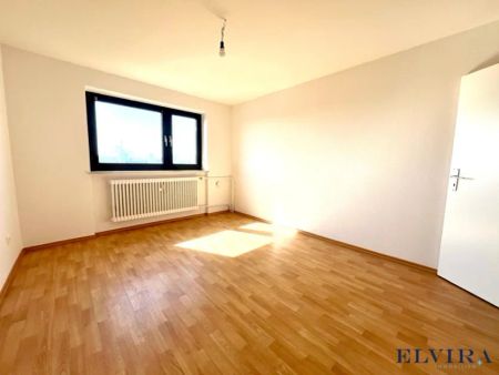 Karlsfeld - helle und großzügige 3 Zimmerwohnung mit 2 Balkonen - Foto 4