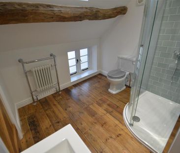 2 bedroom terraced house to rent - Photo 4