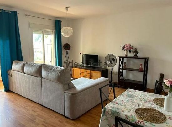 Alquiler de piso en Ronda del Golf Este, 56 - Photo 1