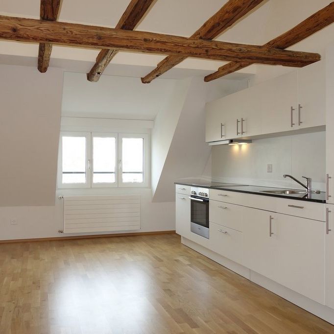4 Zimmer, 74 m², 5. Stock - Photo 1
