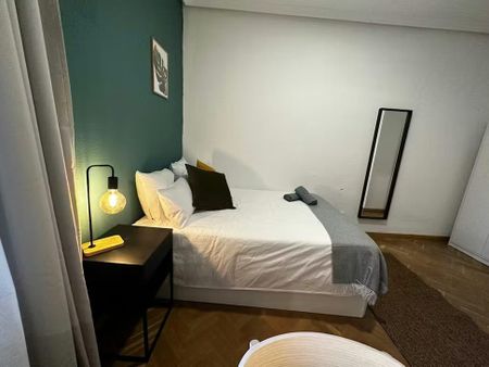 Calle de la Victoria, Madrid, Community of Madrid 28012 - Photo 3