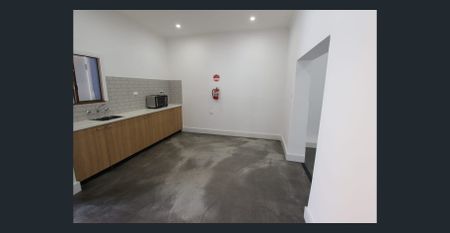 Lifestyle & location - Photo 5