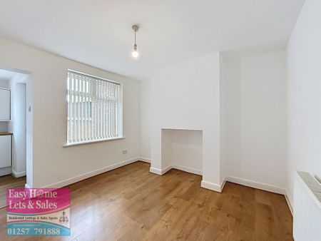 2 bedroom terraced house to rent - Photo 2