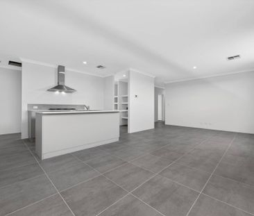 BRAND NEW HOME - ULTIMATE FAMILY LIVING - Photo 2