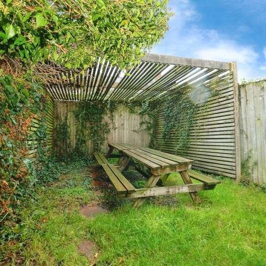 Robert Street, Cathays, Cardiff, CF24 - Photo 1