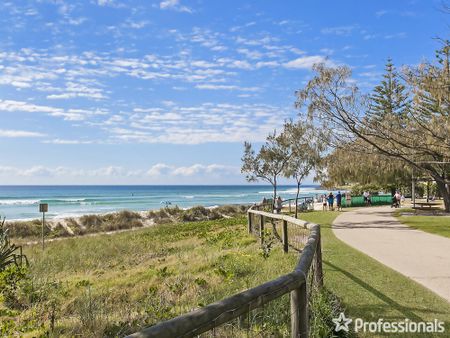 5/1931 Gold Coast Hwy, Burleigh Heads QLD 4220 - Photo 4