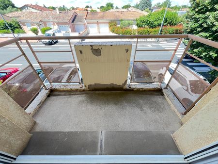 Location Appartement 1 pièce 21m² ALBI 81000 - Photo 5