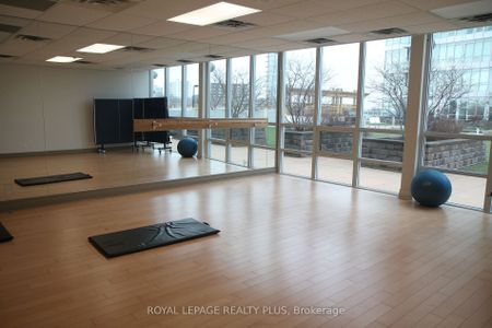 For Lease - 1900 Lake Shore Boulevard Unit# 1802, Toronto, Ontario - Photo 3