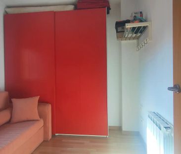 Piso de alquiler en Carrer Josep Maria de Sagarra, Font Verda - Photo 2