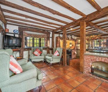 3 bedroom detached house to rent - Photo 4