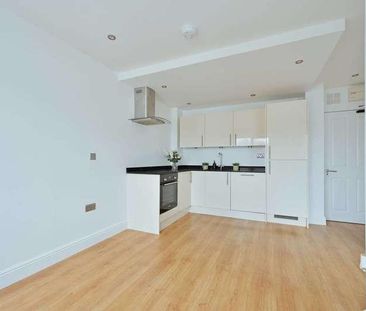 Swan Court, Hp, Hemel Hempstead, HP1 - Photo 4