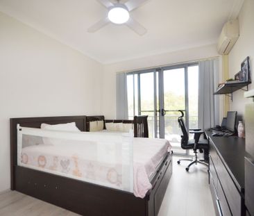 Conveniently Situated near Wentworthville Train Station&excl;&excl;... - Photo 3