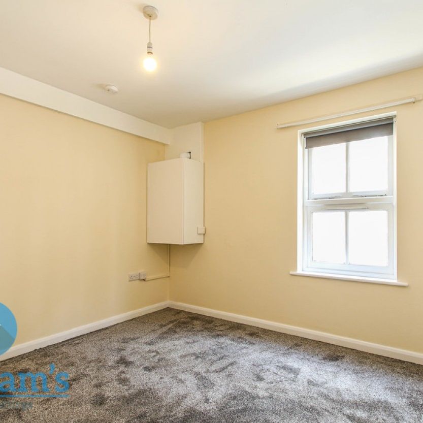 1 bed Apartment for Rent - Photo 1
