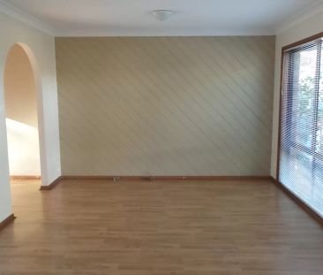 One for the Family - Photo 2