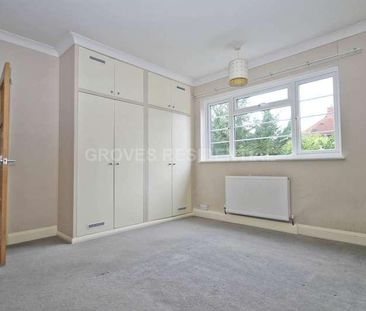 Field Place, New Malden, KT3 - Photo 5