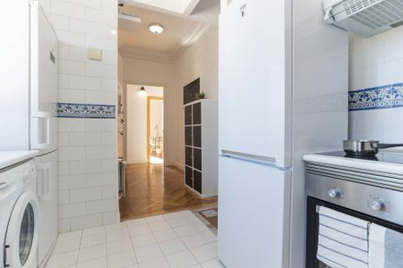 Charming room in Plaza de Santa Ana - Photo 5