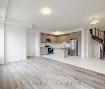 11 KEPPEL CIRCLE W - Photo 1