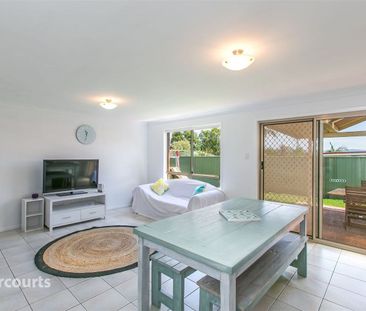 Spacious 4-Bedroom Family Home - Photo 1