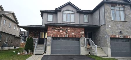 For Lease - 10 Meadowridge Street, Kitchener, Ontario - Photo 4
