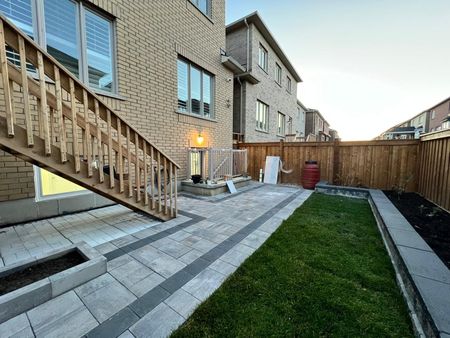 For Lease - 216 Wesmina Avenue, Whitchurch-Stouffville, Ontario - Photo 3