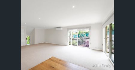 “ Very well presented unit in a choice location” - Photo 5