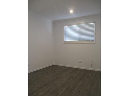 Unique Design - 2 Bedroom Home - Photo 3