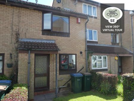 2 bedroom terraced house to rent - Photo 2