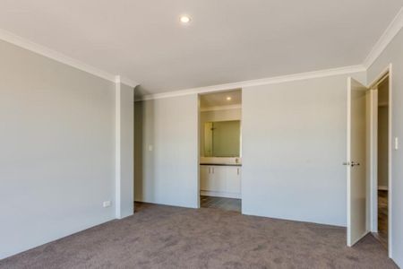 Modern Design - Photo 2