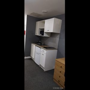 Studio Flat, Bridge Road, B8 - Photo 2