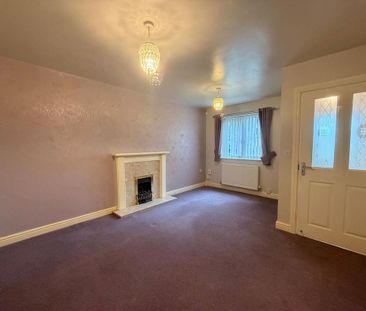 3 bedroom terraced house to rent - Photo 2