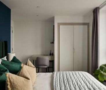 3 bedroom apartment to rent - Photo 3