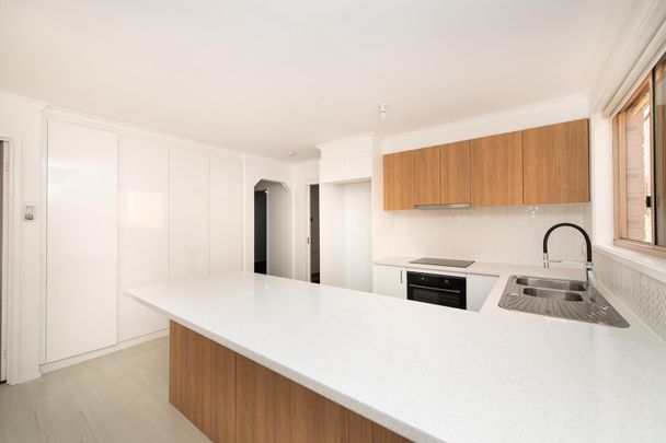 18/35 Crisp Circuit, Bruce ACT 2617 - Townhouse For Rent | Domain - Photo 1