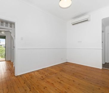 Four Bedroom Home - Photo 4