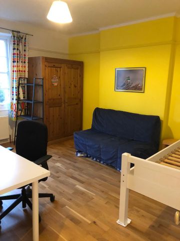 3 Bed Flat, Apsley Road, BS8 - Photo 2