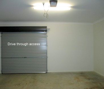 3 BEDROOM HOME WITH BUSHLAND VIEWS - Photo 4