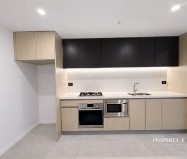 1-Bedroom Apartment in the Heart of Tallawong Village – Walk to Metro - Photo 3