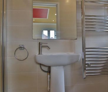 1 bedroom property to rent - Photo 6