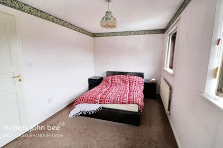 3 bedroom detached house to rent - Photo 5