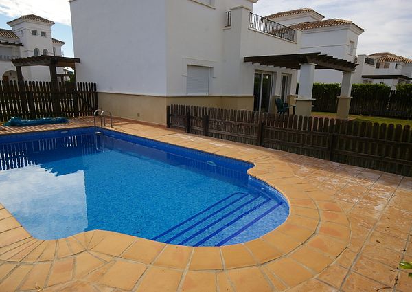 MSR-PO2LTR-3BEDROOMS AND 3 BATHS NICE VILLA AVAILABLE IN LA TORRE