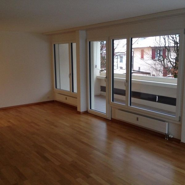 Rein ins neue Wohnglück!  3.5-Zimmer-Wohnung in Thun zu vermieten - Photo 1