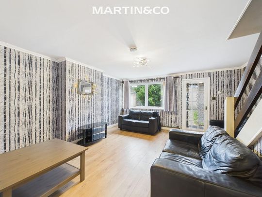 3 bedroom terraced house to rent - Photo 1