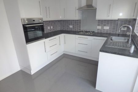 Terraced House - Photo 4