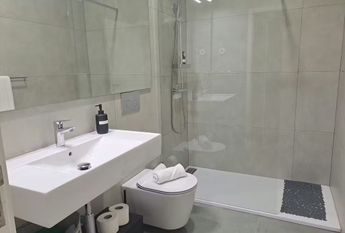 Mieszkanie na wynajem - 48 m² - 1 pokój Porto Porto