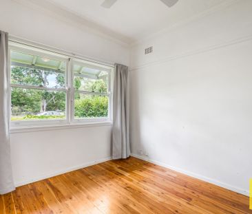 Beautiful Three Bedroom Home! - Photo 4