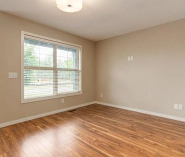 - 3 Bedroom at West Townes - Photo 2