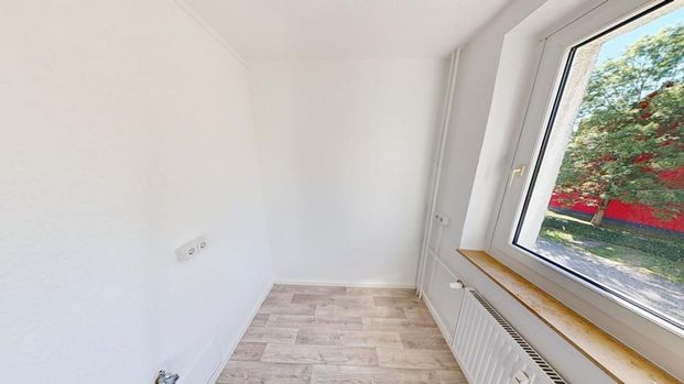 2-Raum-Wohnung mit Balkon nahe Zeisigwald - Foto 1